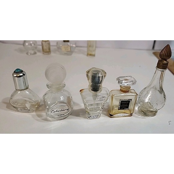 Vintage Large Lot Empty Perfume Parfum Bottles Various Designer Scents - Picture 10 of 12
